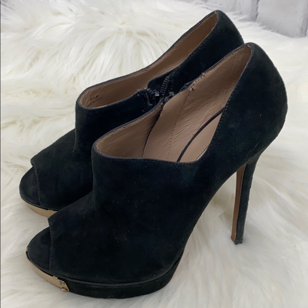 Charles David Heels - Picture 3 of 6